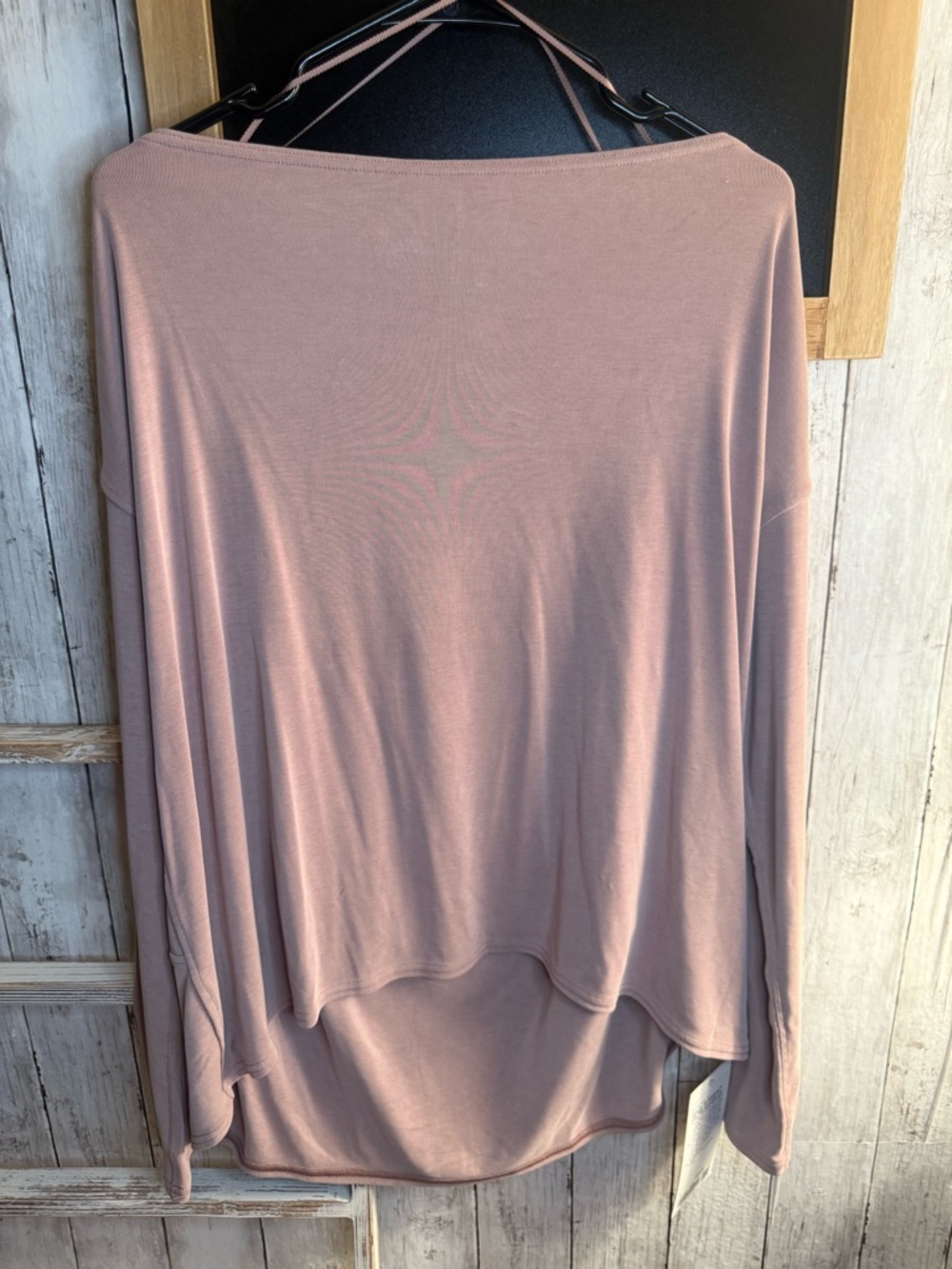 Lululemon Drapey Softstreme Off-The-Shoulder Long Sleeve, Mauve, NWT, Size L